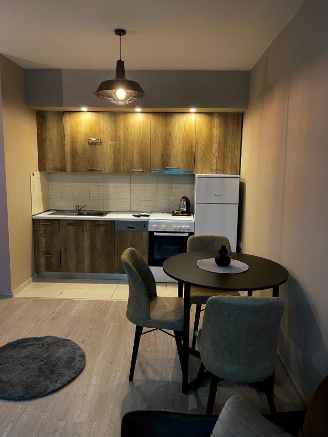 Top Apartment Pristina Eksteriør bilde